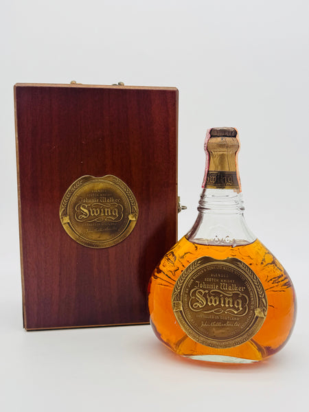 Johnnie Walker Swing Wooden Box (750ml)