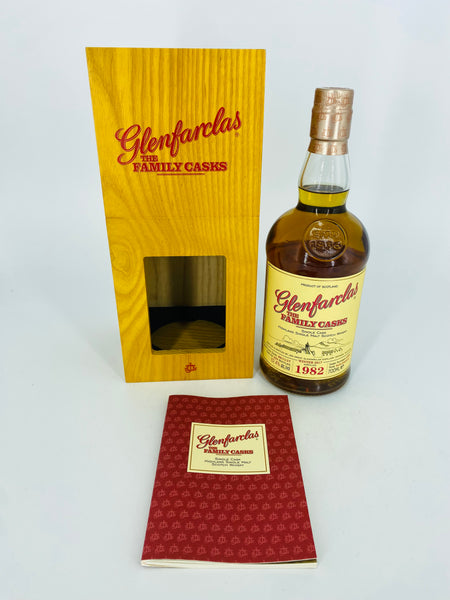Glenfarclas The Family Casks 1982 (700ml)