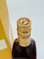 Johnnie Walker Gold Label Reserve Gift Set (750ml)