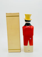 Johnnie Walker Master Figurine Bottle from 1961 (650.62ml)