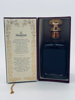 Hennessy Cognac Library Tome Red Book (700ml)