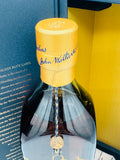 Blue Label 2019 Commemorative Edition "Carry Dreams and Keep Walking" (750ml)
