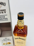 Jack Daniel's Tennessee Honey Whiskey Liqueur Ice Mould Gift Pack (700ml)